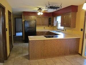 5th image of 5203 Mockingbird Ln