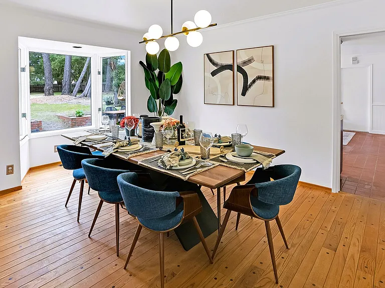 1047 San Carlos Rd — Photo 35