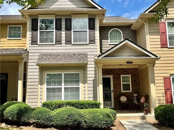 2706 Cedar Dr, Lawrenceville, GA 30043