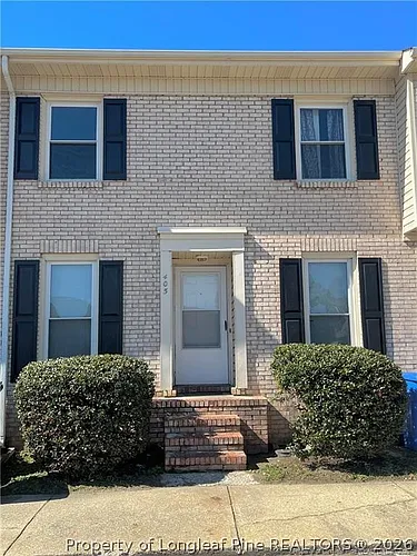 405 Kirkcaldy Ct Photo 1
