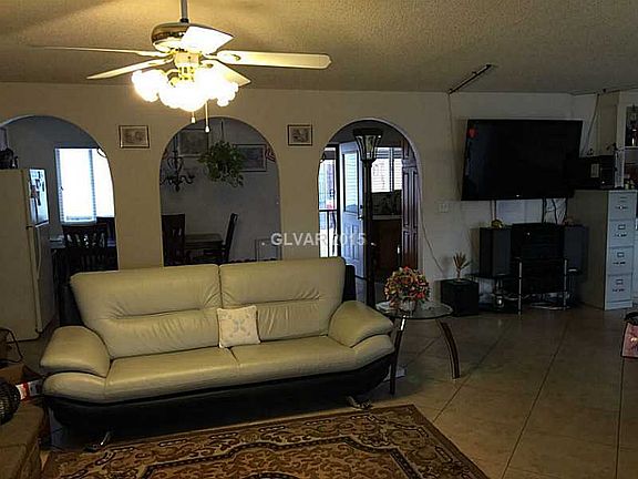 4th image of 2712 Sierra Madre Dr