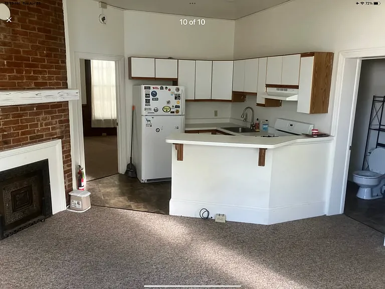 206 Maple St #2 — Photo 4