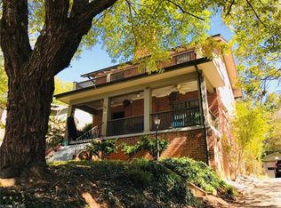 102 Rumbough Pl, Asheville, NC 28806