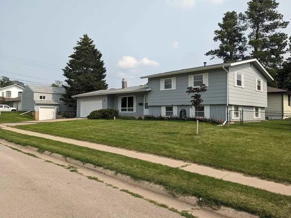 343 W Nevada St, Spearfish, SD 57783