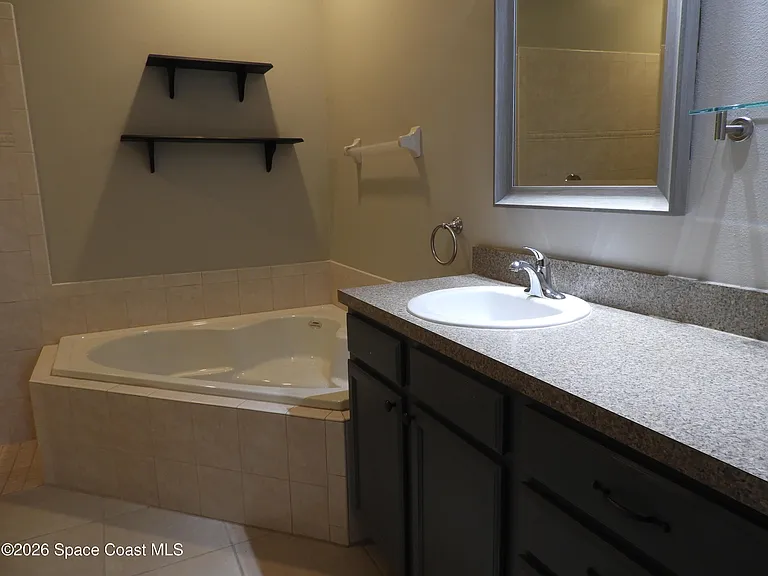 552 Wedge Ct SE — Photo 19