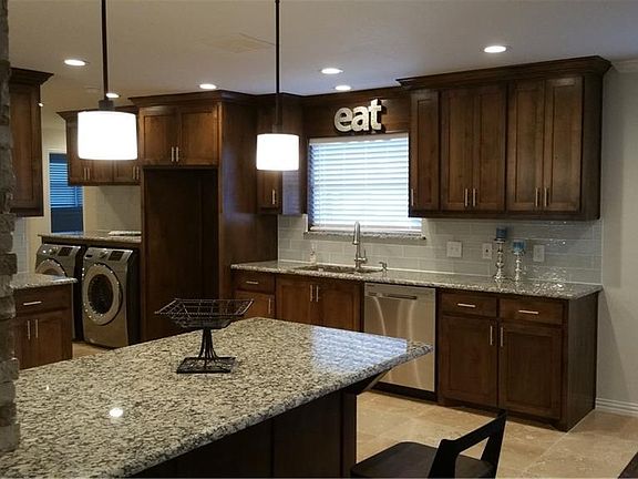 3rd image of 5137 Jennings Dr