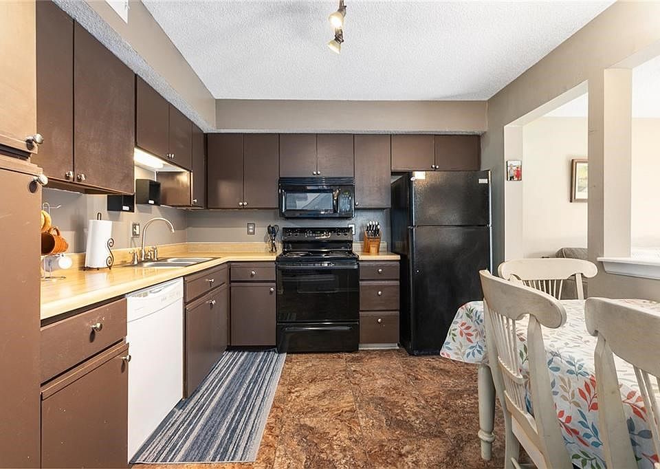 1st image of 6811 N Mokane Ave