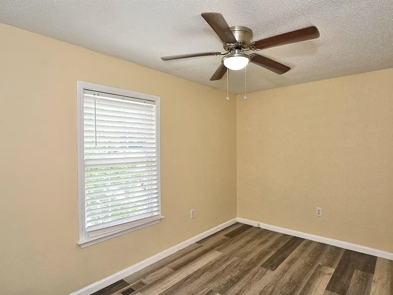 17211721 Maralyn Dr — Photo 26