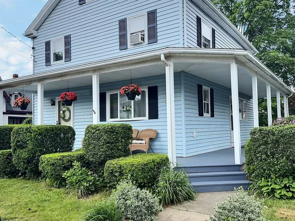 69 Spring Street, Windsor Locks, CT 06096