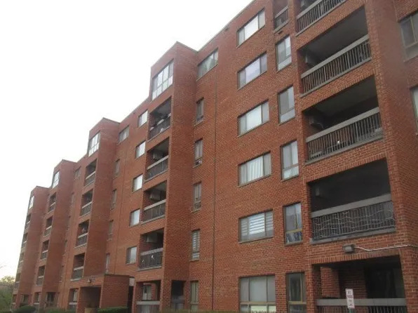 701 Forum Sq Unit 607, Glenview, IL 60025