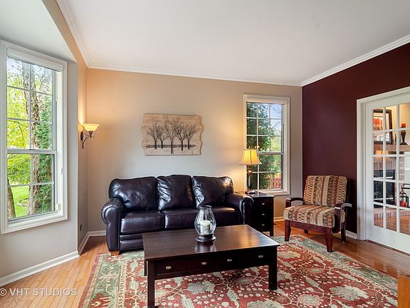 3rd image of 1240 William Dr