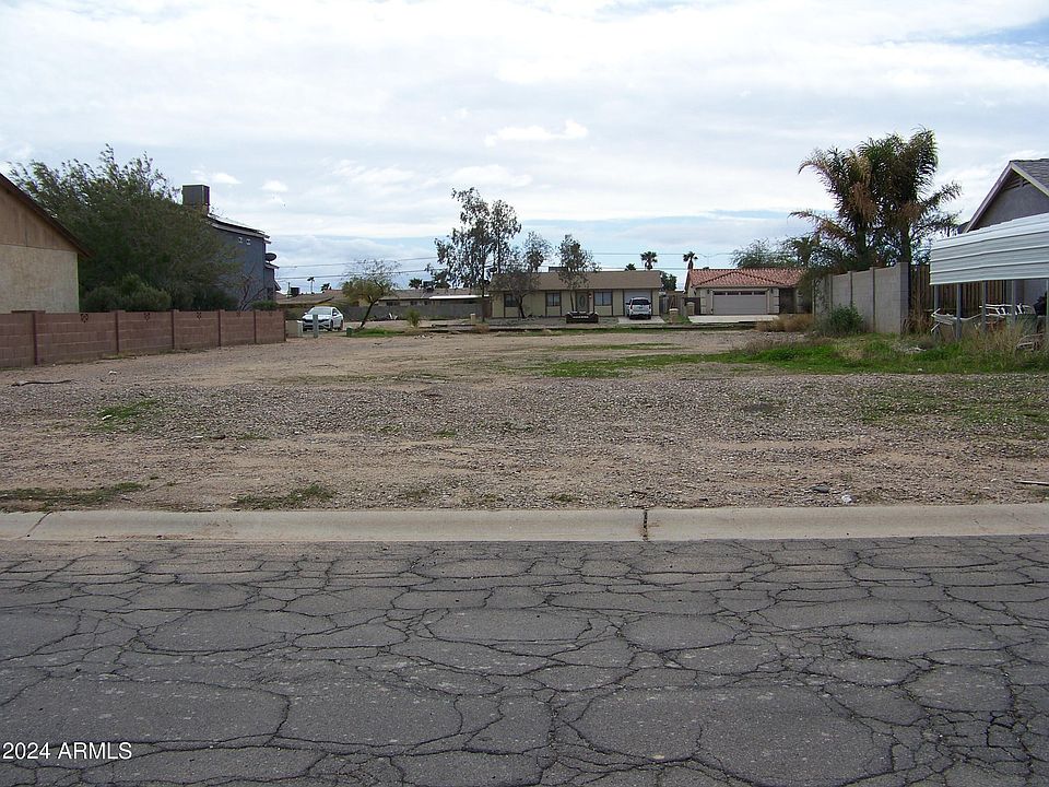 2nd image of 9543 W SWANSEA Drive #255