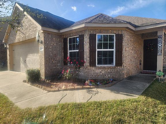 2nd image of 518 Douro Dr