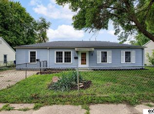 1313 Lindwood Dr, Carter Lake, IA 51510