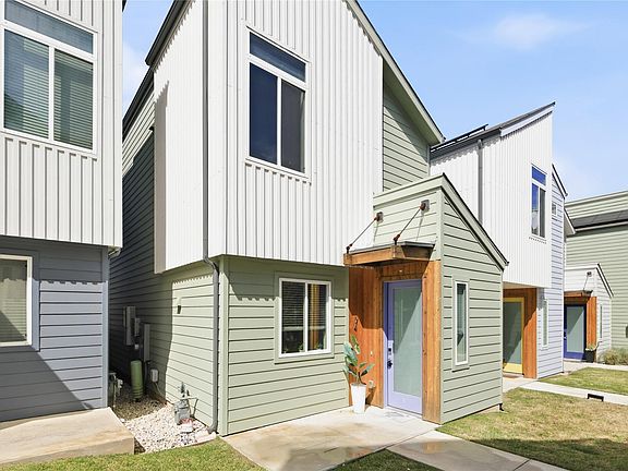 2nd image of 814 N Bluff Dr #74