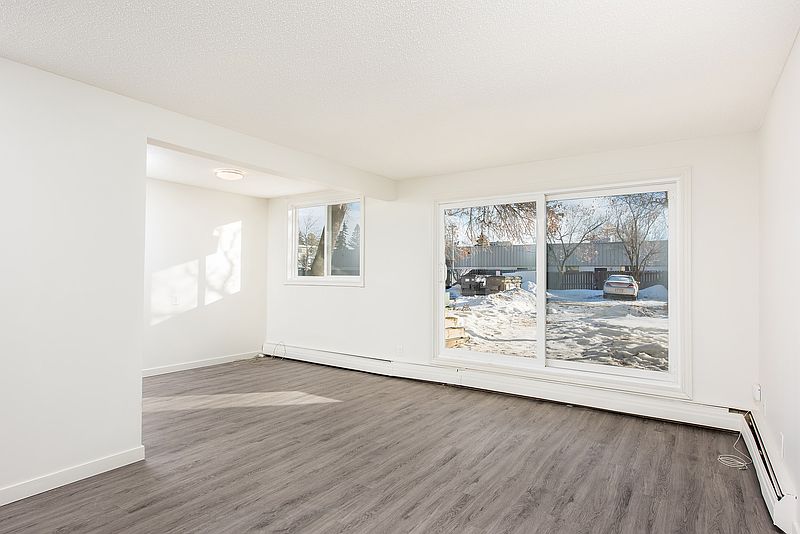 Edmonton Apartment for rent - 2 Bedrooms — photo 7