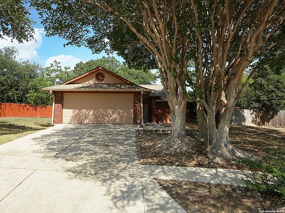 2nd image of 11509 Forest Branch