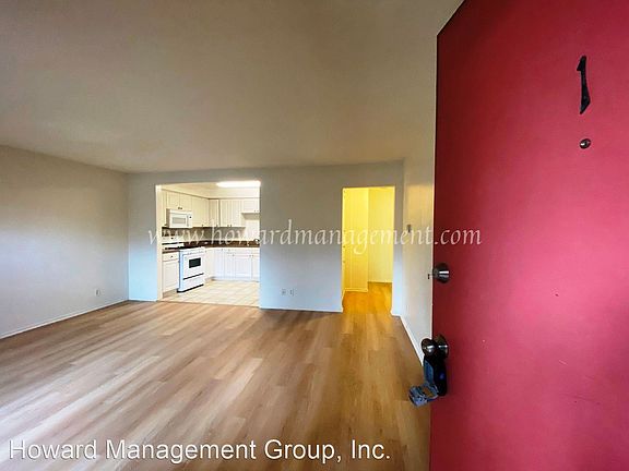 5th image of 1214 Idaho Ave APT 1