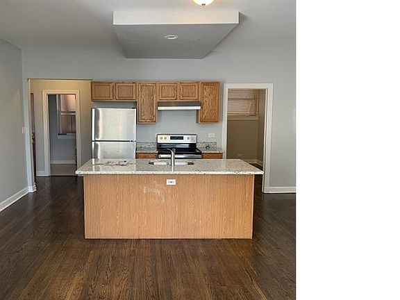 2nd image of 6437 S Kenwood Ave #2