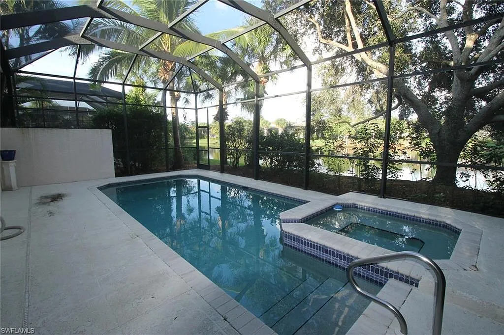 3 bed, 2.0 bath, 1990 sqft, $6,900 — Photo 1