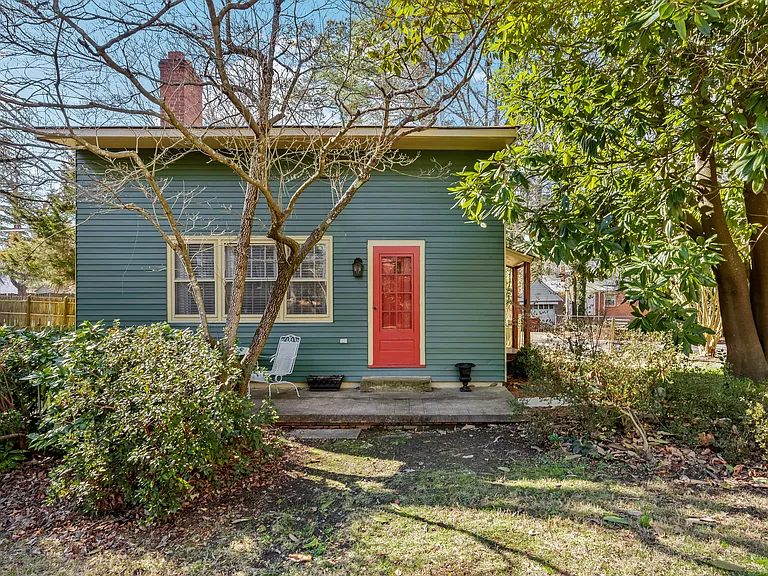 1746B Varina Ave — Photo 12