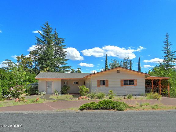 2nd image of 240 STARDUST Lane