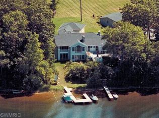 4579 Wall View Dr, Delton, MI 49046