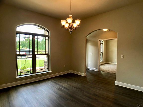 3rd image of 5334 Wyndell Cir