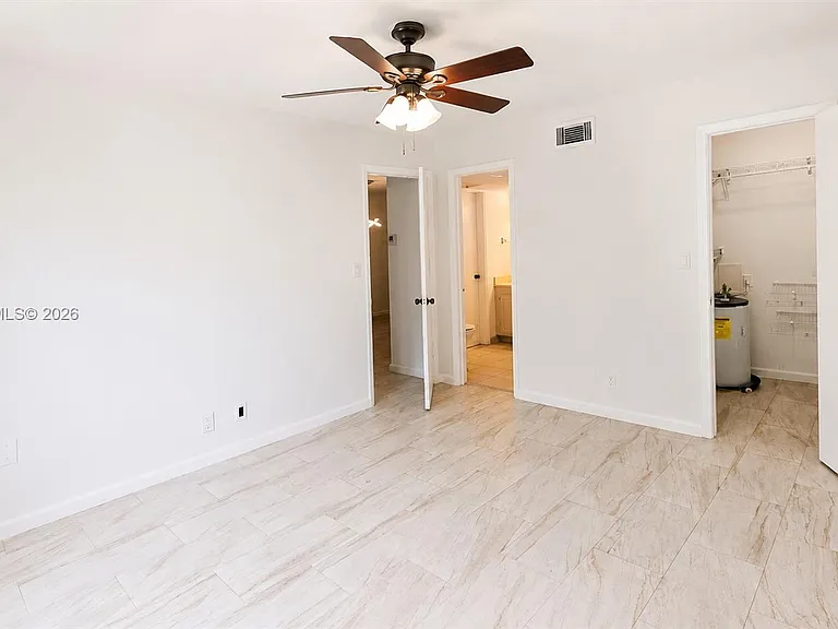 3101 Oakland Shores Dr #H203 — Photo 14