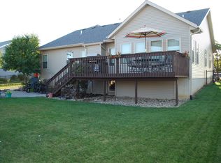 805 Anne St, Washington, IL 61571