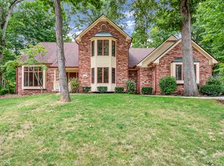 1042 Red Oak Dr, Avon, IN 46123