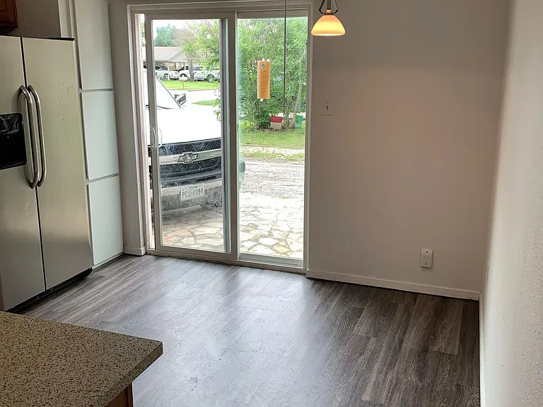 1202 Provident Ln #A — Photo 4