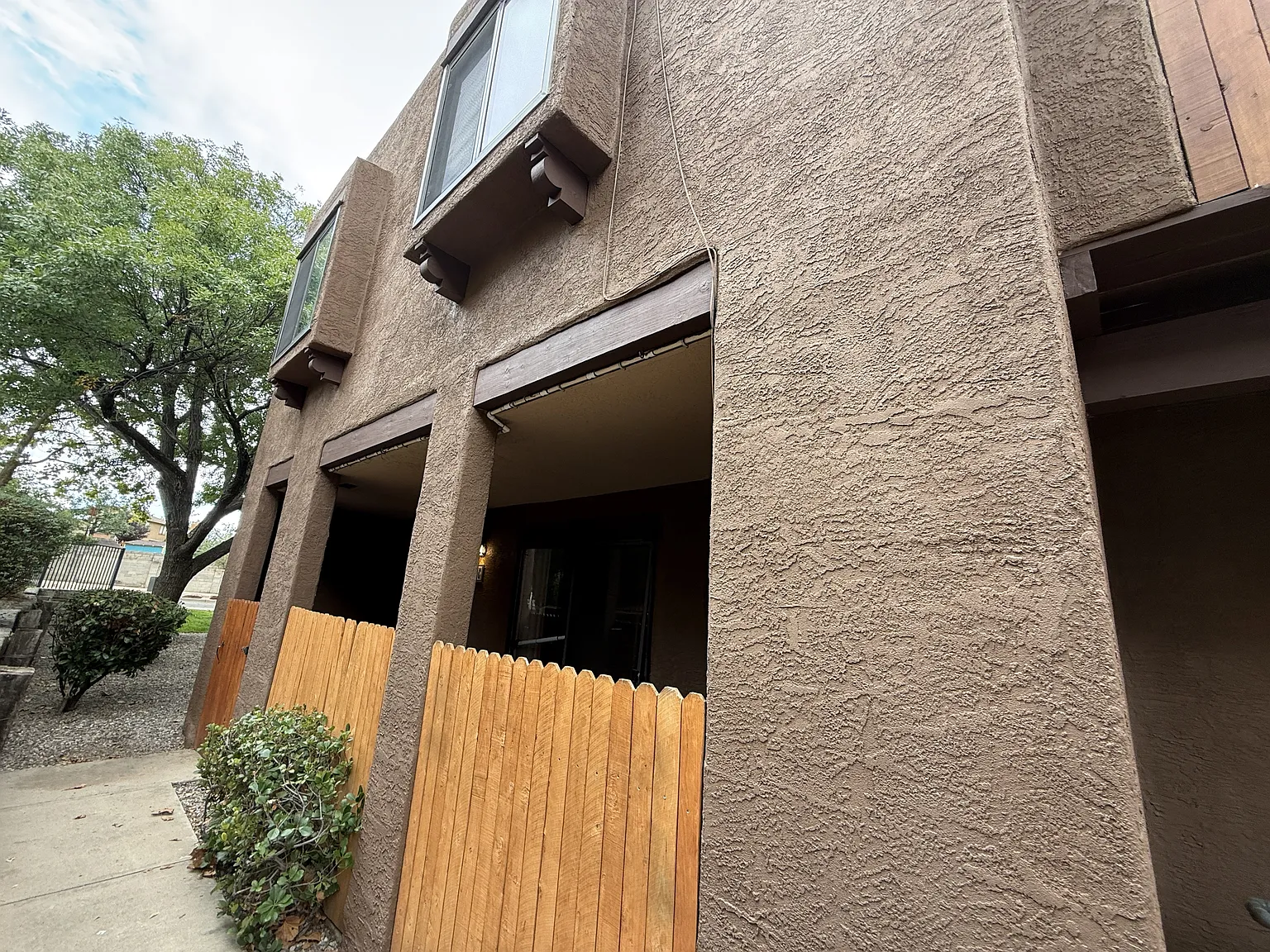 5801 Lowell NE #15C - 1 — Photo 2