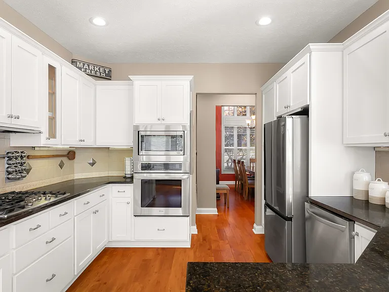 4377 Westminster Pl — Photo 21