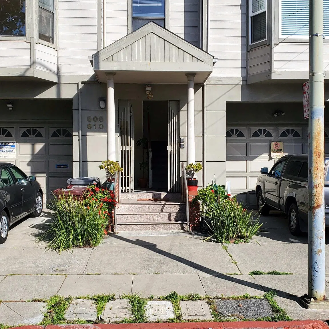 3 bed, 1471 sqft, $2,990 — Photo 2