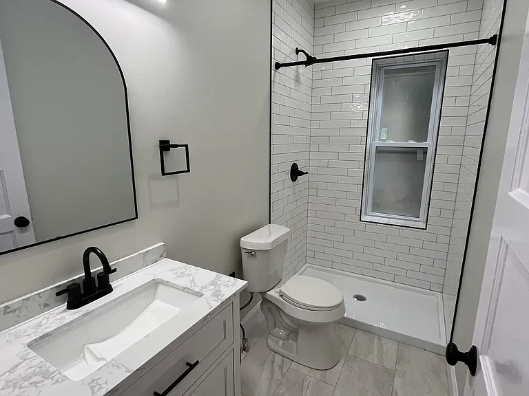 54 Whitney Pl #6 — Photo 9