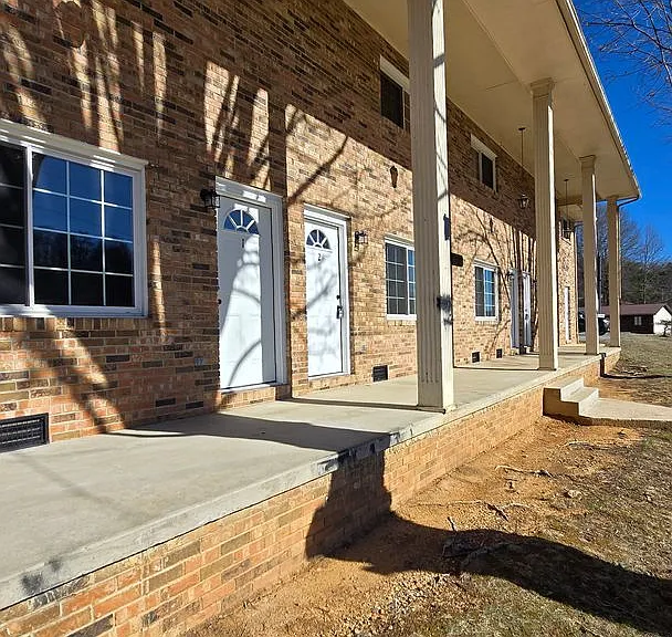 454 N Central Ave #1 — Photo 2