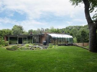 28 Barberry Rd, Lexington, MA 02421