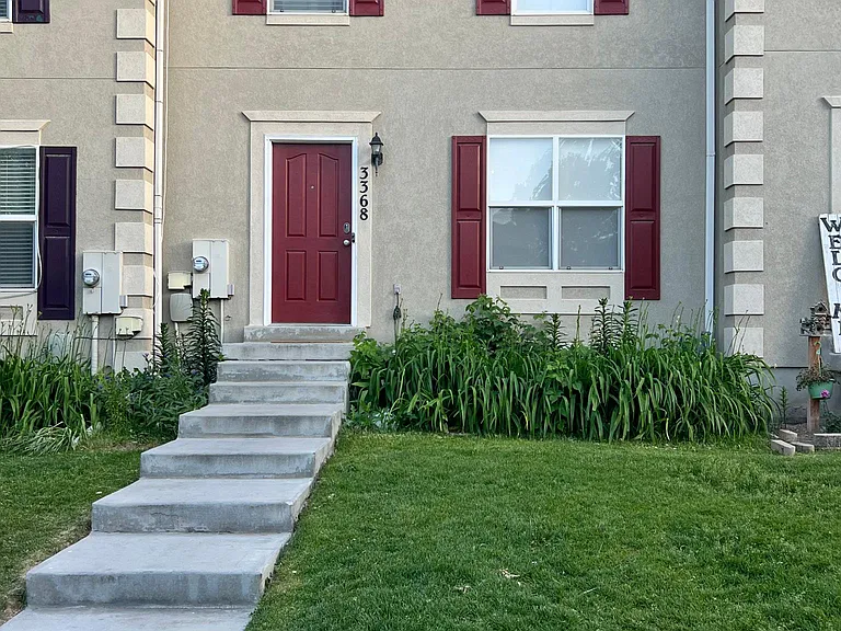 3368 E Dornock Dr — Photo 1