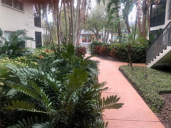 3rd image of 555 3rd St N APT 4