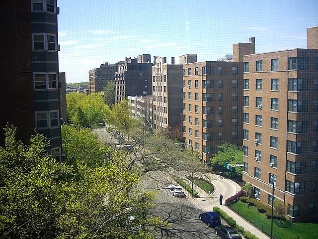 1st image of 4980 N Marine Dr APT 733