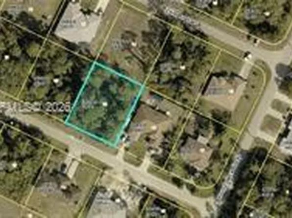 4608/4610 30th St SW, Lehigh Acres, FL 33973