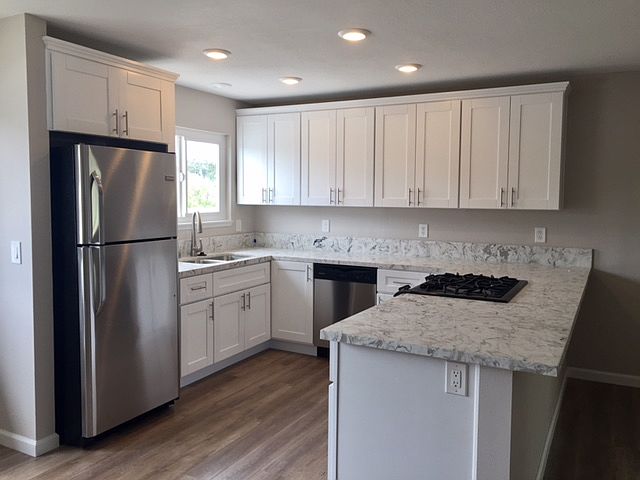 1st image of 2550 Pheasant Dr