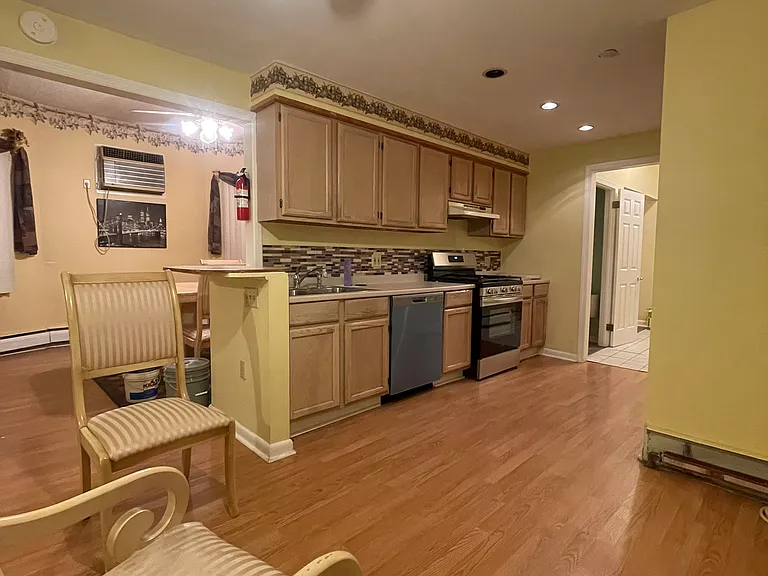 20 Wegman Ct #1 — Photo 6