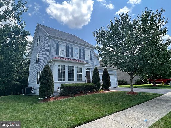 2nd image of 23444 Canna Ct