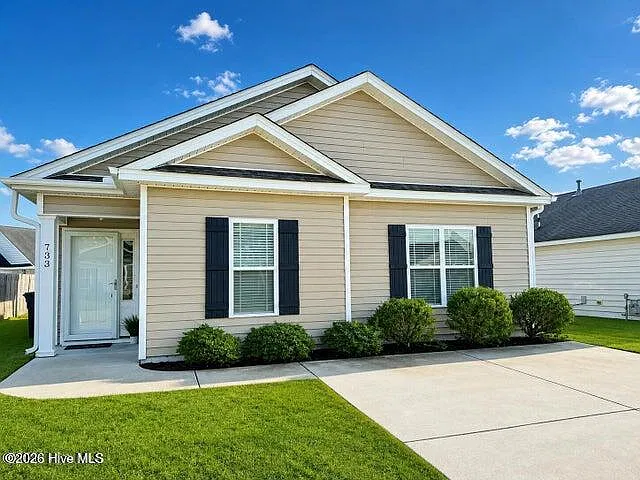 3 bed, 2.0 bath, $1,550 — Photo 1
