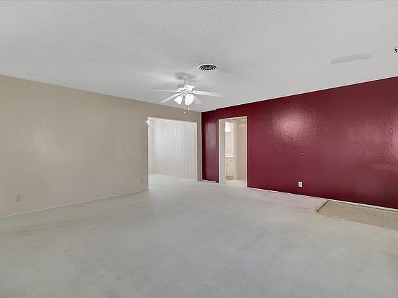 4th image of 2233 Melba St