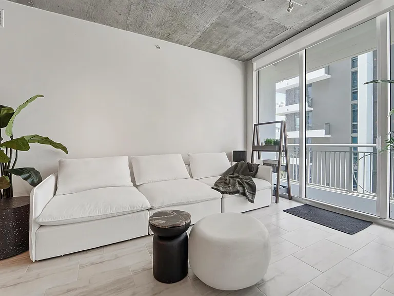 300 S Australian Ave #919 — Photo 16