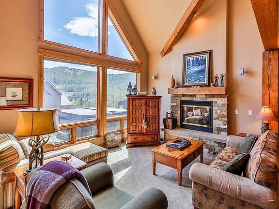 5th image of 302 Antler Way