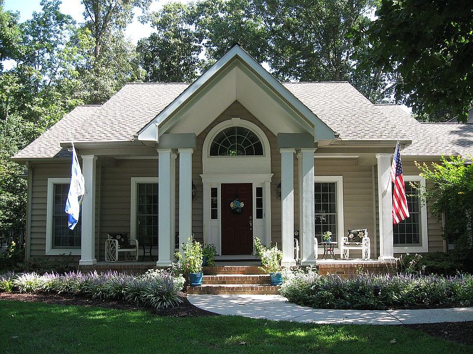 1st image of 32116 Oak Dr